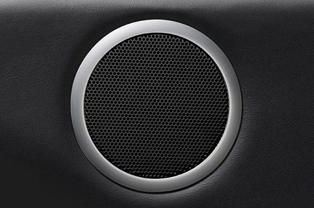 SISTEMI I AUDIOS SË LAND ROVER
